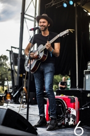 Shakey Graves at TURF